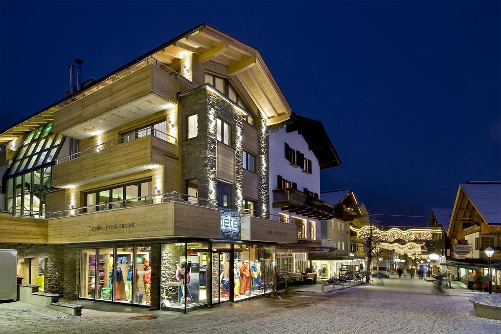 Pete Alpine Boutique Hotel - Klein Und Fein - Private Spa Suiten Und Zimmer Σανκτ Αντόν αμ Άλμπεργκ Εξωτερικό φωτογραφία